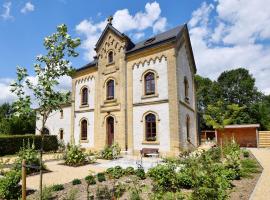 Beautiful villa with sauna in Chiny，位于希尼的度假屋