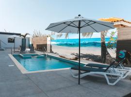 Gray Door Apartments - Adults only