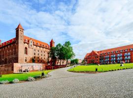 Hotel Zamek Gniew，位于格涅夫Tower Clock Museum附近的酒店