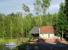 RNK Peebu Kämping，位于Kilingi-Nõmme的酒店