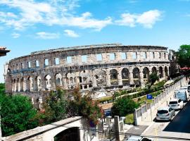 Apartament Colosseum view，位于普拉的度假村