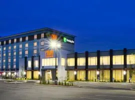 Holiday Inn Edmonton South - Evario Events, an IHG Hotel