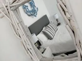 Nea Stira Studios Kondilia