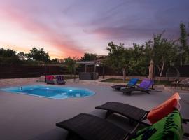 Villa Little Heaven，位于斯普利特的酒店