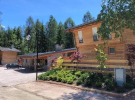 I Larici Camping Lodge，位于奥萨纳的豪华帐篷营地