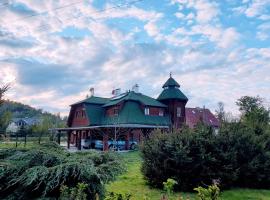 Sobieszów APARTAMENT BASIA Zielone Wzgórze -Willa Tosia，位于Sobieszów的酒店