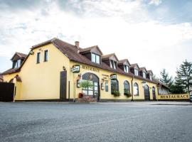 Penzion Zlaté Slunce，位于Chocenice的酒店