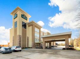 La Quinta by Wyndham West Monroe，位于西门罗Monroe Regional Airport - MLU附近的酒店