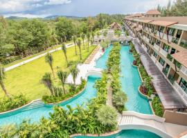 Maikhao Palm Beach Resort - SHA Plus，位于迈考海滩的酒店