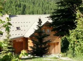 Le Troll Hameau des Chazals Nevache Hautes Alpes