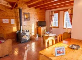 Chalet Le Mélézin hameau des Chazals Nevache Hautes Alpes