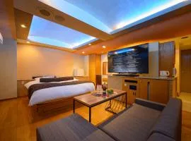 Water Hotel Mw (Love Hotel)