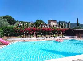 Appartamenti Santa Croce，位于Ferentillo的酒店