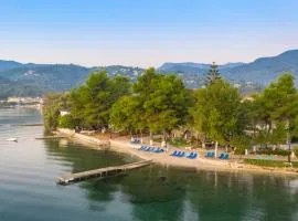 Flisvos Seaside Apartments