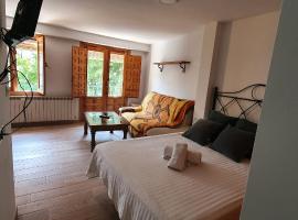 Apartamentos Casa Botes II，位于昆卡的酒店