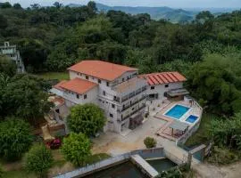 HOTEL CANTINHO DAS FLORES