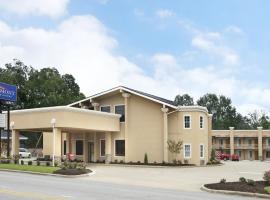 Baymont Inn & Suites，位于Chocowinity的酒店