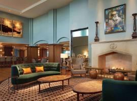 费尔蒙苏格兰圣安德鲁斯酒店，位于圣安德鲁斯的带泳池的酒店