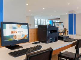 Holiday Inn Express & Suites Fort Worth Downtown by IHG，位于沃思堡的酒店