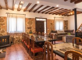 La Casa de los Dos Rubios，位于Nava de la Asunción的酒店