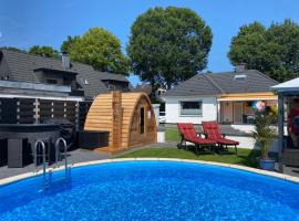 Luxuriöses Ferienhaus Anita nahe Timmendorfer Strand, Travemünde und Lübeck，位于Sereetz的酒店
