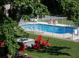 Sesuit Harbor House