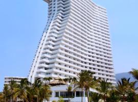 HS HOTSSON Hotel Acapulco，位于阿卡普尔科的豪华酒店