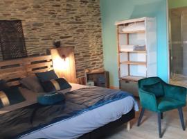 Bed and Breakfast au Champ du Douits，位于Saint-Agnan-le-Malherbe的酒店