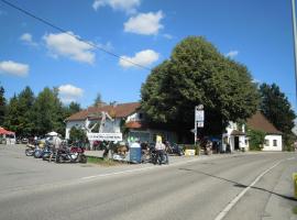 Eddi´s Biker-Residenz zum Löwen，位于Althütte的酒店
