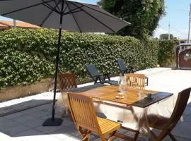 Villetta al mare con ampio giardino privato