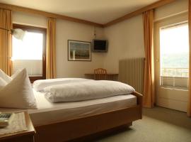 gasthof pension rössl，位于新波南特的酒店