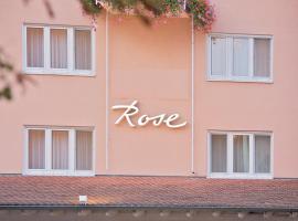 Pension Rose，位于布雷茨费尔德的旅馆