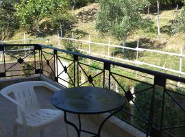 Kimi apartments，位于凯米的酒店