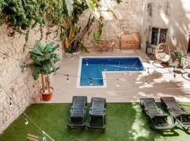 ASTUTO Boutique Jerez - Adults Only