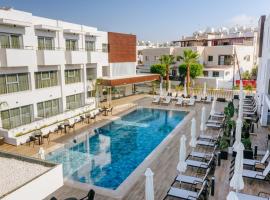 Cosmo Napa Boutique Hotel，位于阿依纳帕的酒店