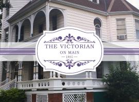 The Victorian on Main，位于Fairfield的住宿加早餐旅馆