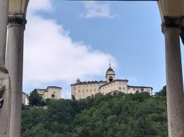 La casa del Pellegrino，位于瓦拉洛的酒店