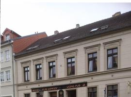 Hotel-Garni "Zum Löwen"，位于巴特弗赖恩瓦尔德的酒店