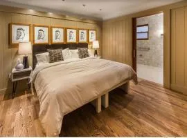 Cedar Crest - Sparrow Cottage 1
