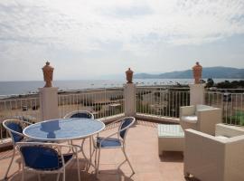 马雷游艇俱乐部酒店，位于帕蒂的酒店