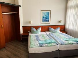Hotel Birkenwerder，位于比肯韦德的酒店