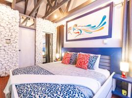 Parrot Cottage at Viking Hill - Love Beach，位于拿骚的酒店