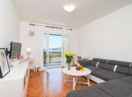 Apartment Victoria，位于奥米什的酒店