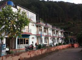 Hotel Hari Ganga，位于乌德尔格希的酒店