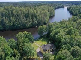 Holiday Home Småland Paradiset，位于Ryd的酒店