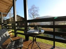 Cosy Modern Nordic Lodge w/ Loch View & Log Burner