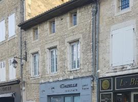 Gazelle Guest House and Art Gallery，位于吕费克的酒店