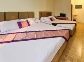 Pesona Wisata Alam Ciparay Endah Mitra RedDoorz，位于茂物的酒店