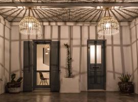 LAGADI SUITES by K&K，位于梅萨雷亚的酒店