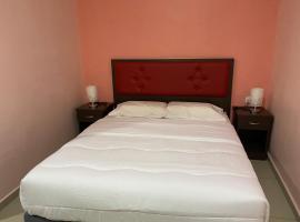 HOTEL SAKIRAH，位于Kampong Bemban的酒店